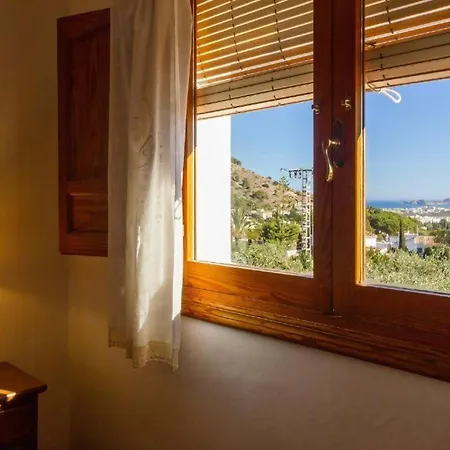 Olivos Con Piscina Vakantiehuis *